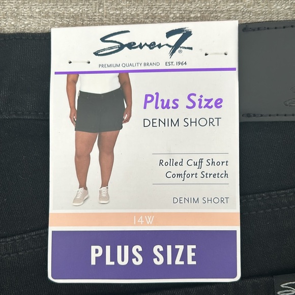 Seven7 Rolled Cuff Black Stretch Denim/Jean Weekend Shorts Size various. NWT. - Picture 3 of 12